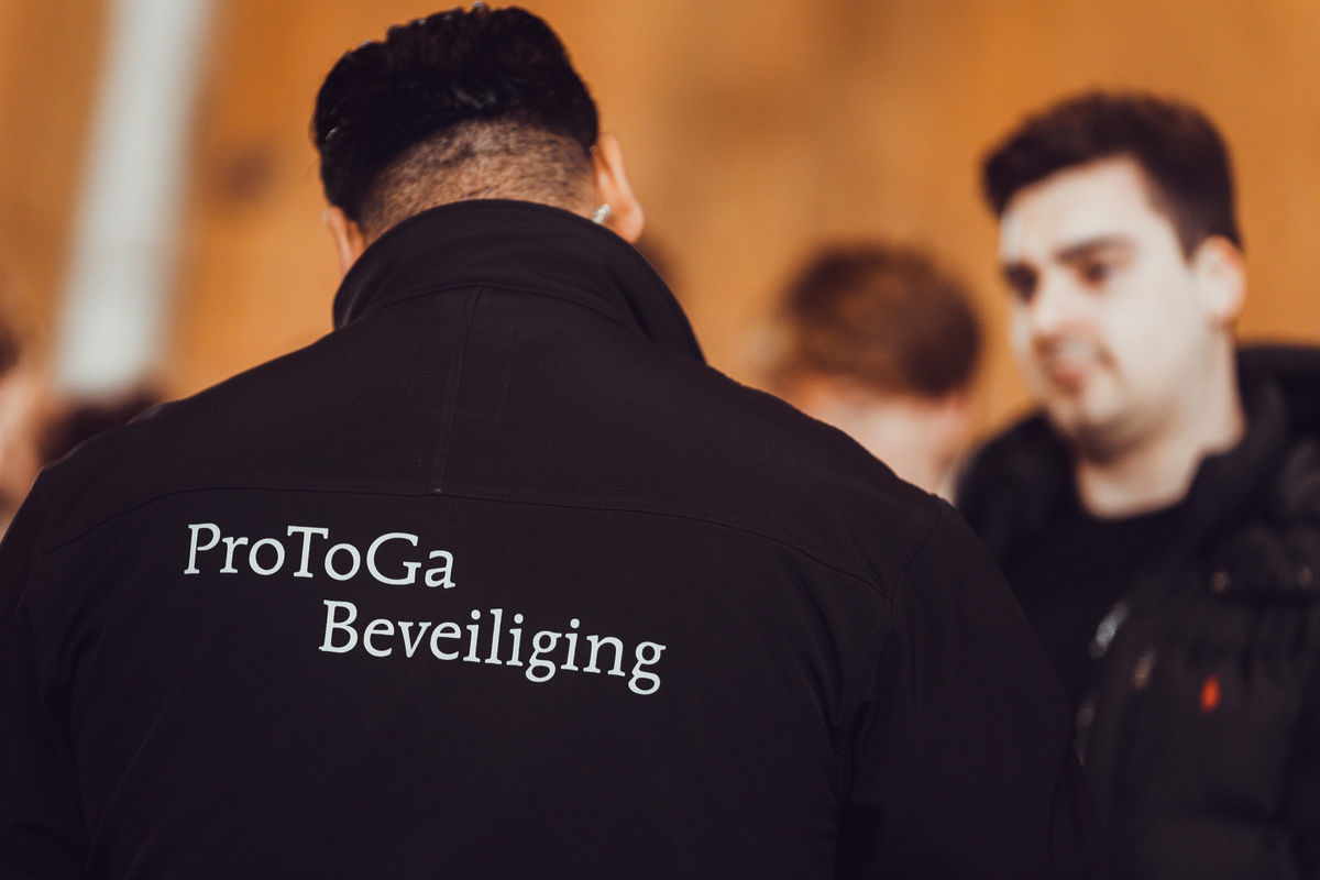 Loading... just a sec